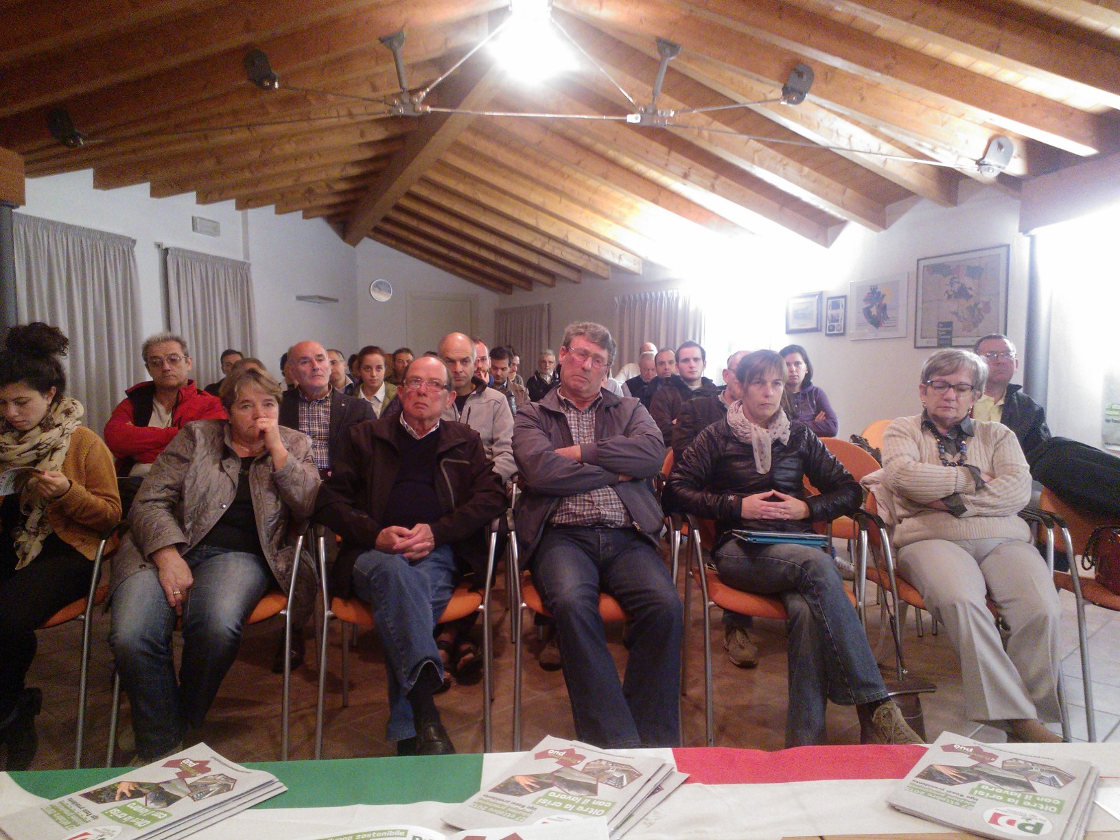 L\'assemblea di Pomarolo